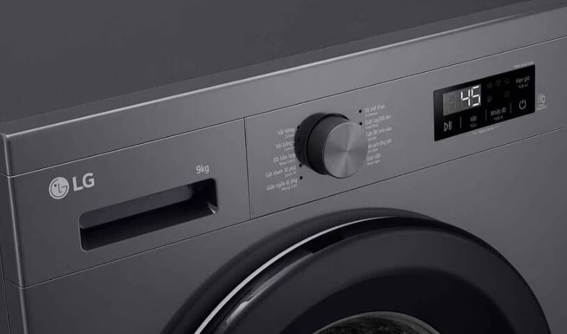 Bảng điều khiển được sắp xếp khoa học, hiển thị trực quan