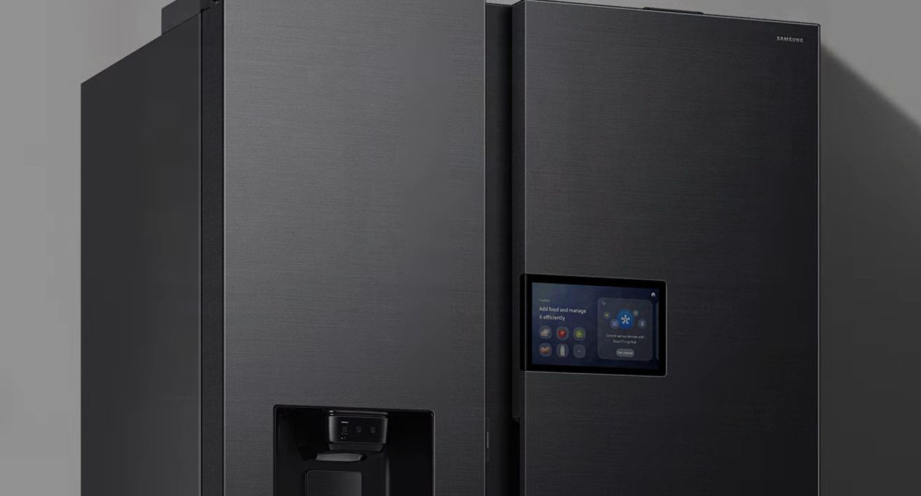 Samsung RS90F65D2FSV tích hợp màn hình AI Home 9 inch