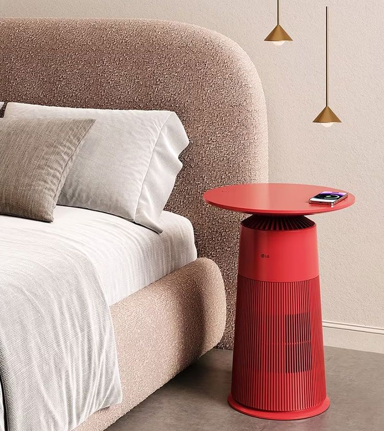 Bề mặt bàn còn được trang bị sạc không dây