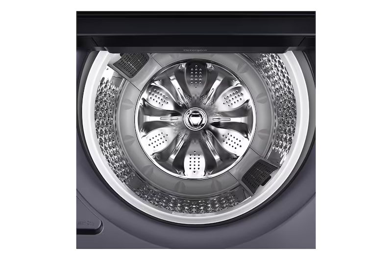 Lồng giặt được làm bằng chất liệu thép không gỉ bền bỉ 